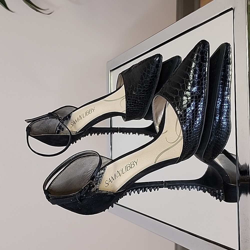 Sexy Ankle Strap Pumps